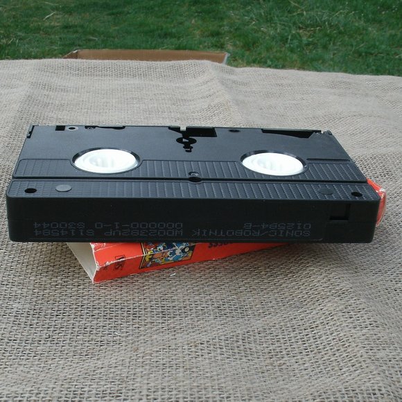 Sonic the Hedgehog Robotnik Express VHS anime tape - Picture 12 of 16